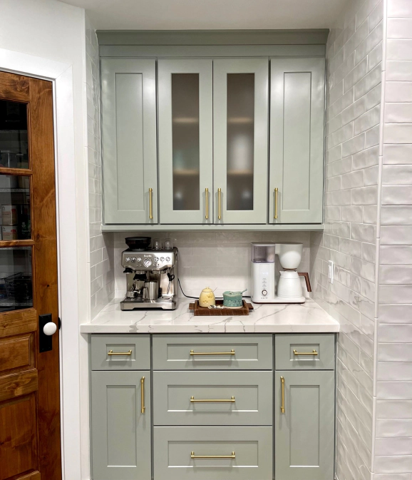 kitchen cabinets with gold handles